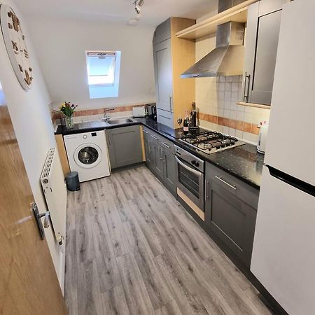 Centrally Located Boscombe Beach Apart With Parking 伯恩茅斯 外观 照片