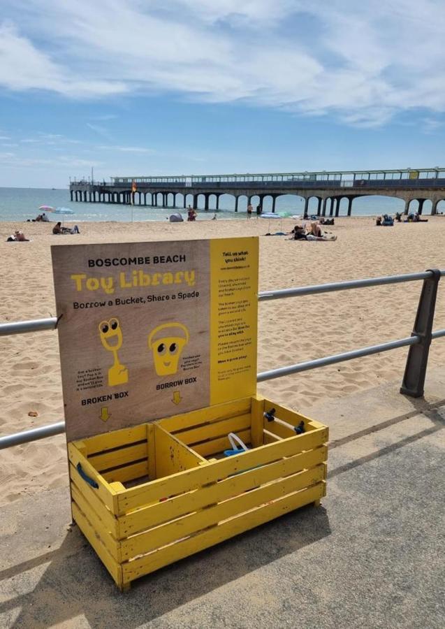 Centrally Located Boscombe Beach Apart With Parking 伯恩茅斯 外观 照片