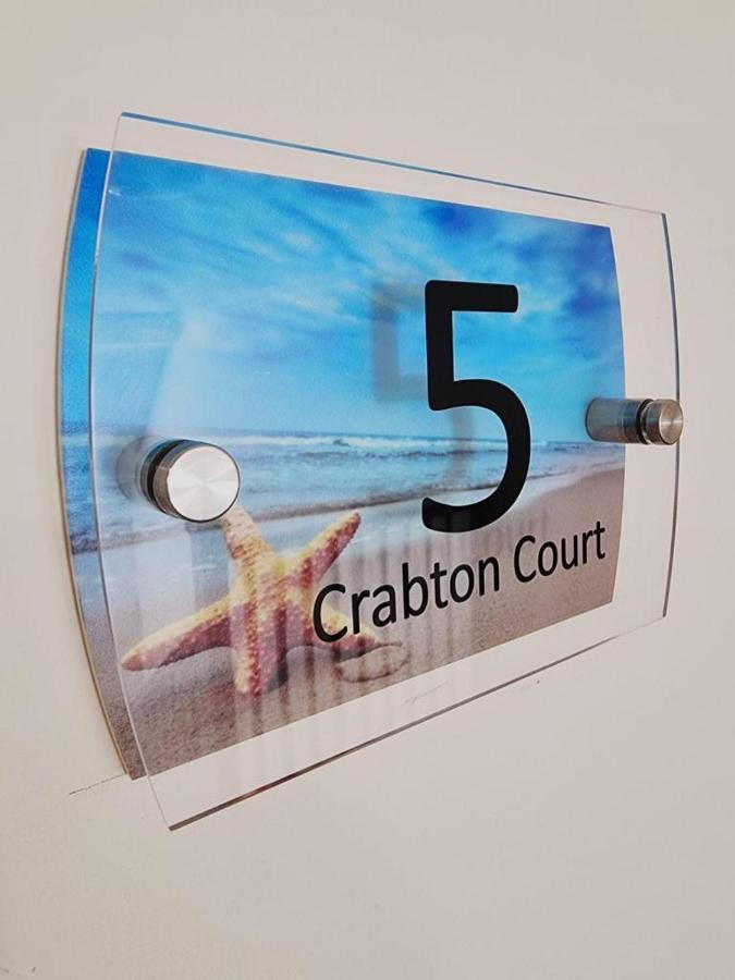 Centrally Located Boscombe Beach Apart With Parking 伯恩茅斯 外观 照片