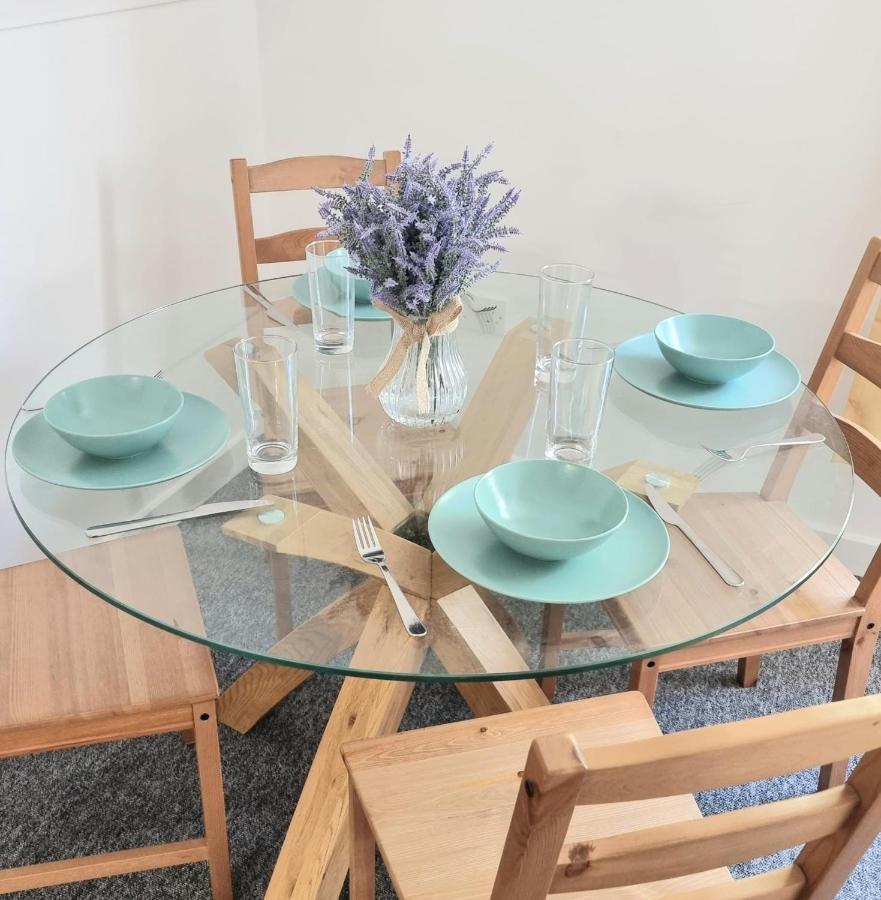 Centrally Located Boscombe Beach Apart With Parking 伯恩茅斯 外观 照片