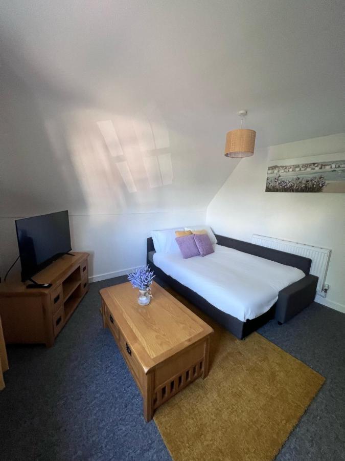 Centrally Located Boscombe Beach Apart With Parking 伯恩茅斯 外观 照片